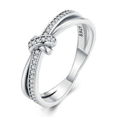 Bague Noeud en argent 925 plaqué or blanc avec zircons blancs