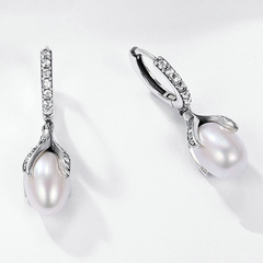 Boucles d’Oreilles Créoles Pendentif Perles en argent 925 plaqué or blanc avec zircons blancs - Photo 4