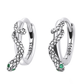 Boucles d’Oreilles Créoles Serpents en argent 925 plaqué or blanc avec zircons verts