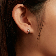 Boucles d’Oreilles Créoles Roses en argent 925 plaqué or blanc avec zircons blancs - Photo 2