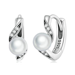 Boucles d’Oreilles Créoles Perles en argent 925 plaqué or blanc avec zircons blancs