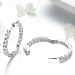 Boucles d’Oreilles Créoles Brillants en argent 925 plaqué or blanc avec zircons blancs - Photo 4