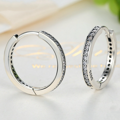 Boucles d’Oreilles Créoles Brillants en argent 925 plaqué or blanc avec zircons blancs - Photo 4