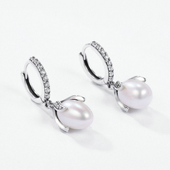 Boucles d’Oreilles Créoles Pendentif Perles en argent 925 plaqué or blanc avec zircons blancs - Photo 3