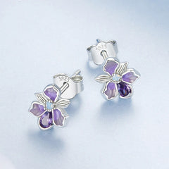 Boucles d'Oreilles Puces Fleur d'Iris Romantique en Argent 925