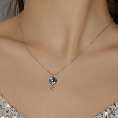 Collier Chat sur la Lune en argent 925 plaqué or blanc avec pendentif émaillé bleu - Photo 2