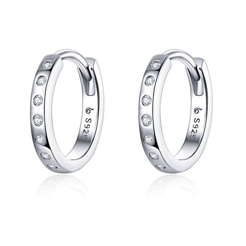 Boucles d’Oreilles Créoles Brillants en argent 925 plaqué or blanc avec zircons blancs