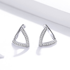Boucles d’Oreilles Créoles Triangle en argent 925 plaqué or blanc avec zircons blancs - Photo 3