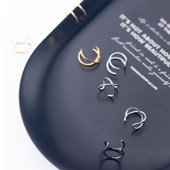 Set de faux piercings d'oreille