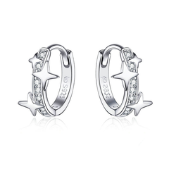 Boucles d’Oreilles Créoles Étoiles en argent 925 plaqué or blanc avec zircons blancs