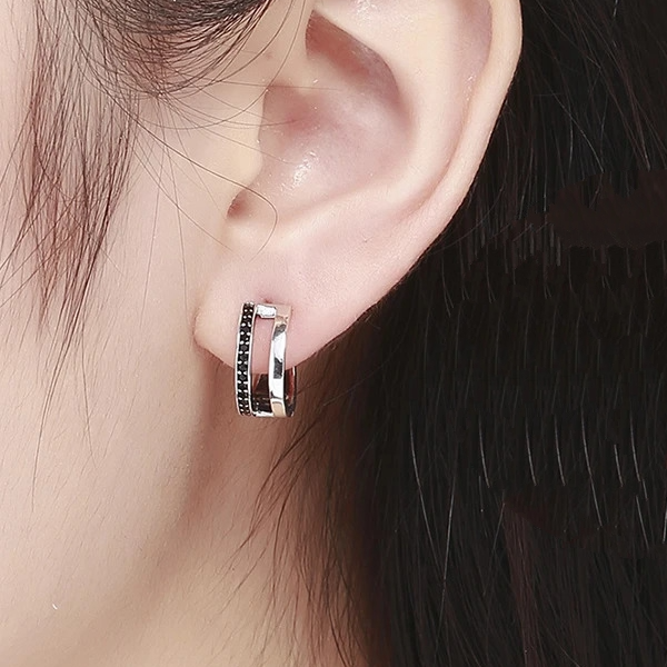 Boucles d’Oreilles Créoles Double en argent 925 plaqué or blanc avec zircons noirs - Photo 2