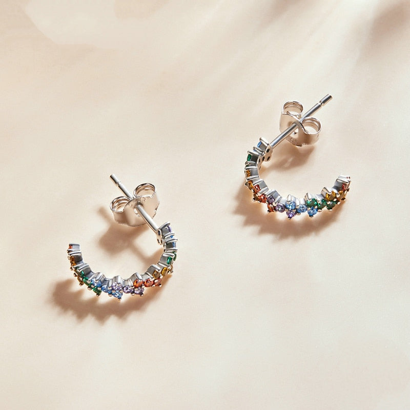 Boucles d’Oreilles Créoles Colorés en argent 925 plaqué or blanc avec zircons multicolores - Photo 3