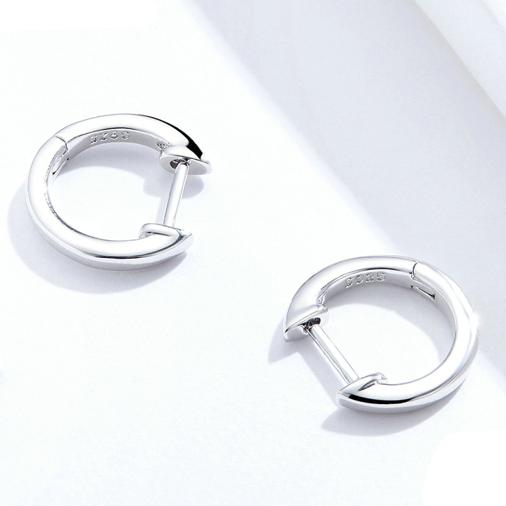 Boucles d'Oreilles Petit Créoles Lisses - Image 4