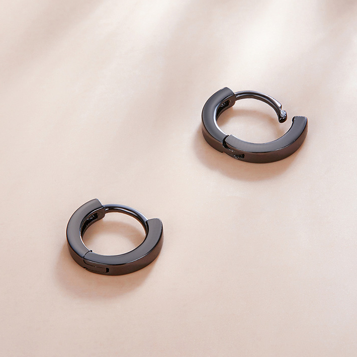 Boucles d'Oreilles Petit Créoles Lisses - Image 4