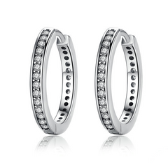 Boucles d’Oreilles Créoles Brillants en argent 925 plaqué or blanc avec zircons blancs