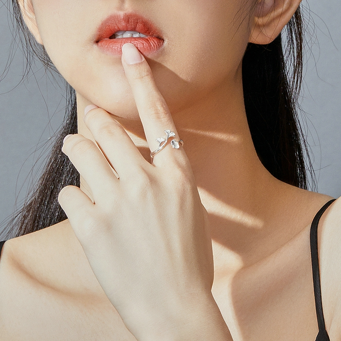 Bague Feuilles de Ginkgo en argent 925 plaqué or blanc ajustable - Photo 2