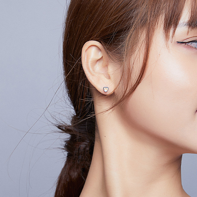 Boucles d'Oreilles Coeurs - Image 2