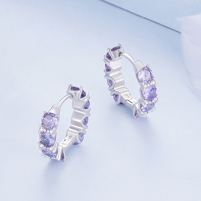 Boucles d'oreilles Créoles Violettes - Image 4