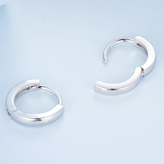 Boucles d'Oreilles Petit Créoles Lisses - Image 4
