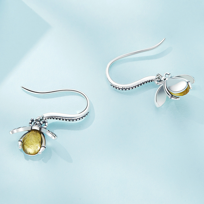Boucles d’Oreilles Créoles Pendentif Abeilles en argent 925 plaqué or blanc avec zircons jaunes - Photo 5