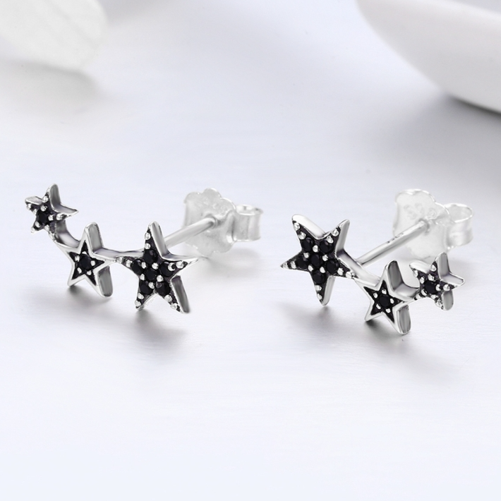 Boucles d’Oreilles Étoiles Noires Puces en Argent Sterling 925 plaqué or blanc avec pavé de zircons noirs - Photo 3
