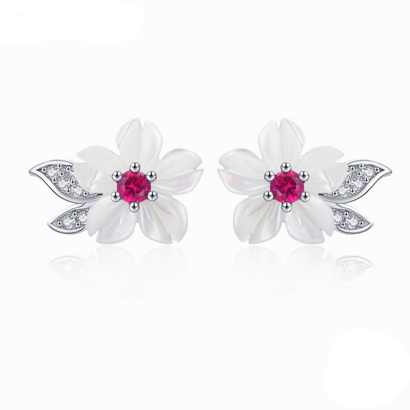 Boucles d’Oreilles Fleurs Blanches Puces en Argent Sterling 925 plaqué or blanc avec zircons blancs et rouges