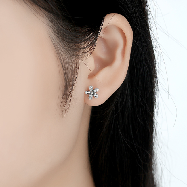 Boucles d'Oreilles Petites Fleurs - Image 2