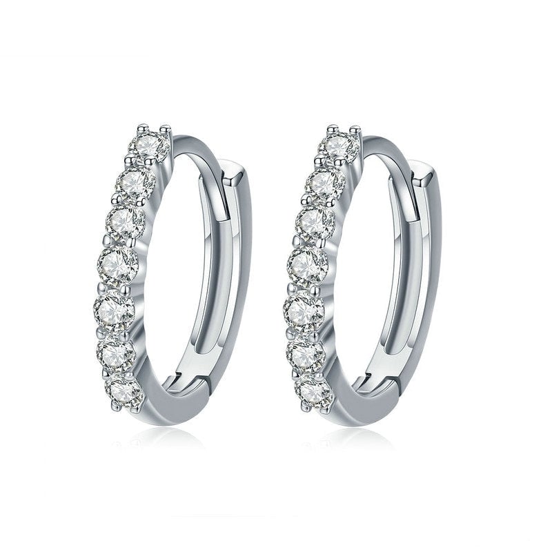 Boucles d’Oreilles Créoles Brillants en argent 925 plaqué or blanc avec zircons blancs
