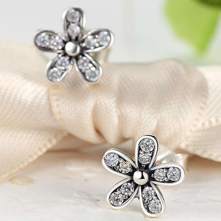 Boucles d'Oreilles Petites Fleurs - Image 4