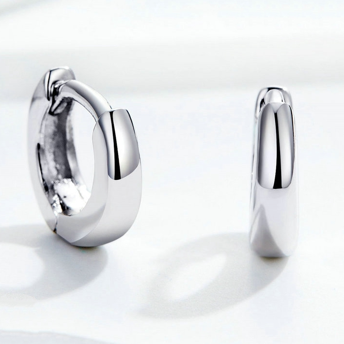 Boucles d'Oreilles Petit Créoles Lisses - Image 4