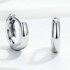 Boucles d'Oreilles Petit Créoles Lisses - Image 4