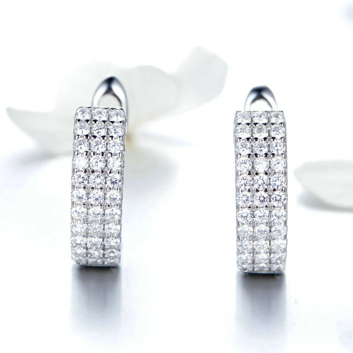 Boucles d’Oreilles Créoles Brillants en argent 925 plaqué or blanc avec zircons blancs - Photo 4