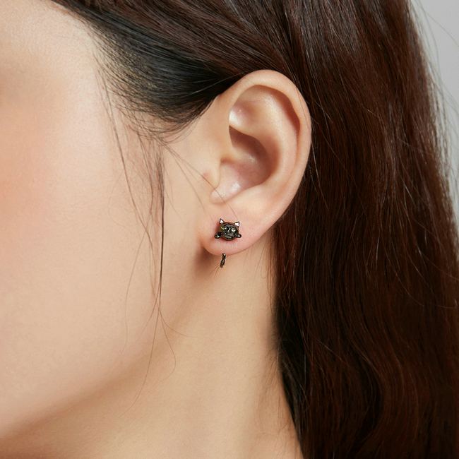 Boucles d’Oreilles Chat Noir Argent Sterling 925 plaqué noir avec des détails émaillés - Photo 2