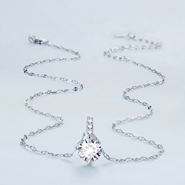 Collier Point Lumineux en argent 925 plaqué or blanc ajustable avec zircons blancs - Photo 3