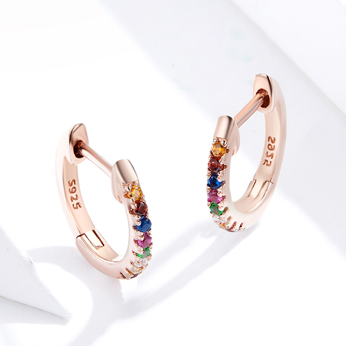 Boucles d'Oreilles Créoles Arc-en-ciel - Image 3
