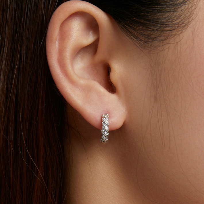 Boucles d’Oreilles Créoles Brillants en argent 925 plaqué or blanc avec zircons blancs - Photo 2