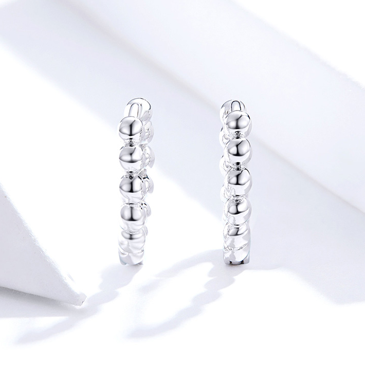 Boucles d'Oreilles Créoles Petites Sphères - Image 4