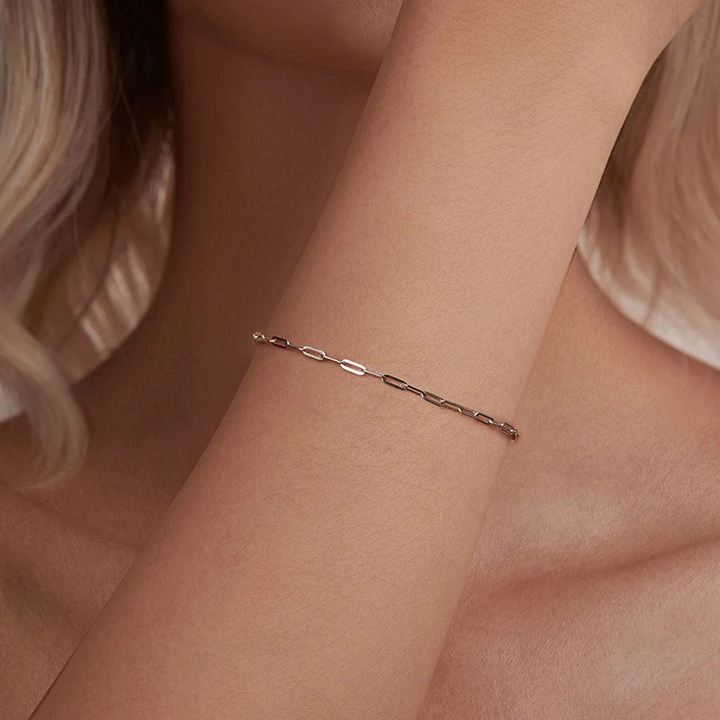Bracelet Carré Minimaliste en Argent 925