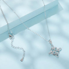 Collier Pendentif Nœud Celtique en Argent 925