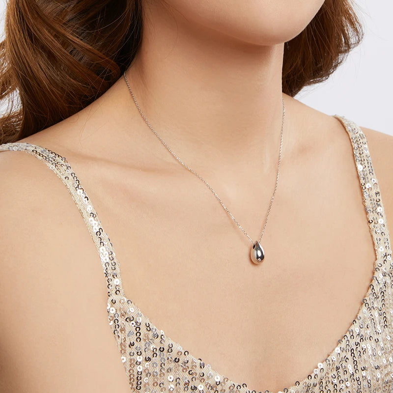 Collier Pendentif Goutte Métallique en Argent 925