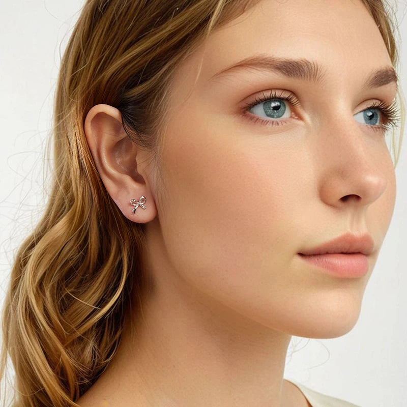 Boucles d'Oreilles Puces Nœud en Argent 925