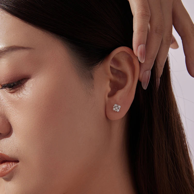 Boucles d'Oreilles Puces Trèfle Moissanite en Argent 925 avec Certificat