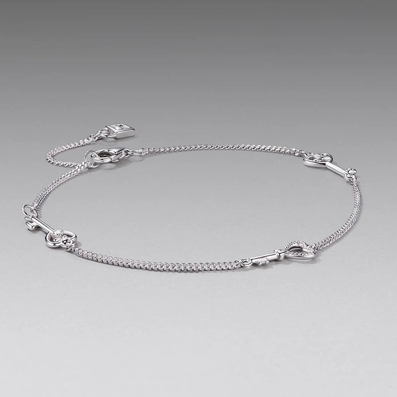Bracelet à Breloque Clé en Argent 925