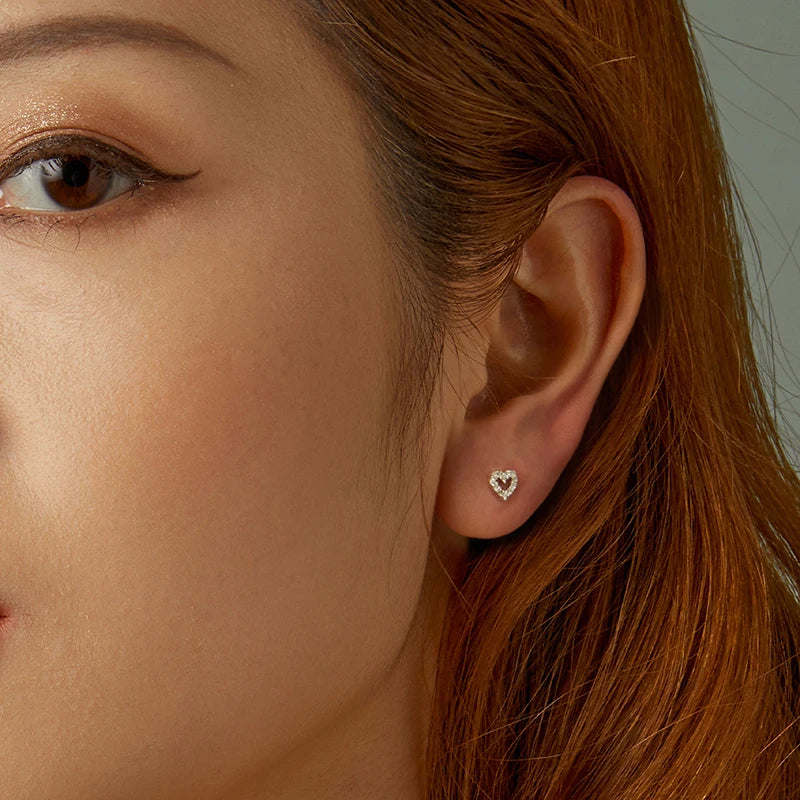 Boucles d'Oreilles Puces Traversantes Cœur et Boule en Argent 925