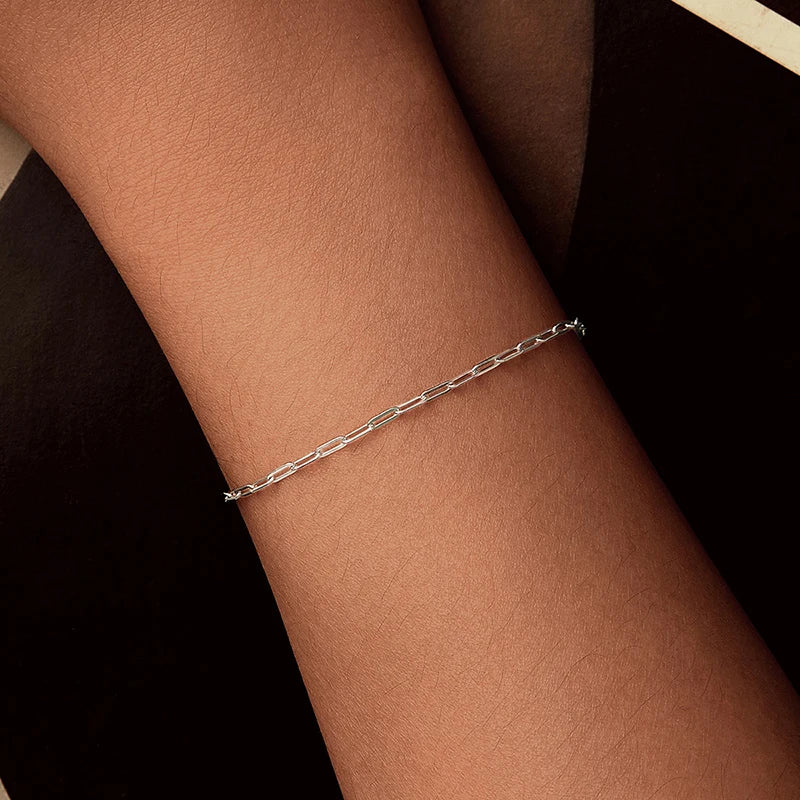 Bracelet Carré Minimaliste en Argent 925