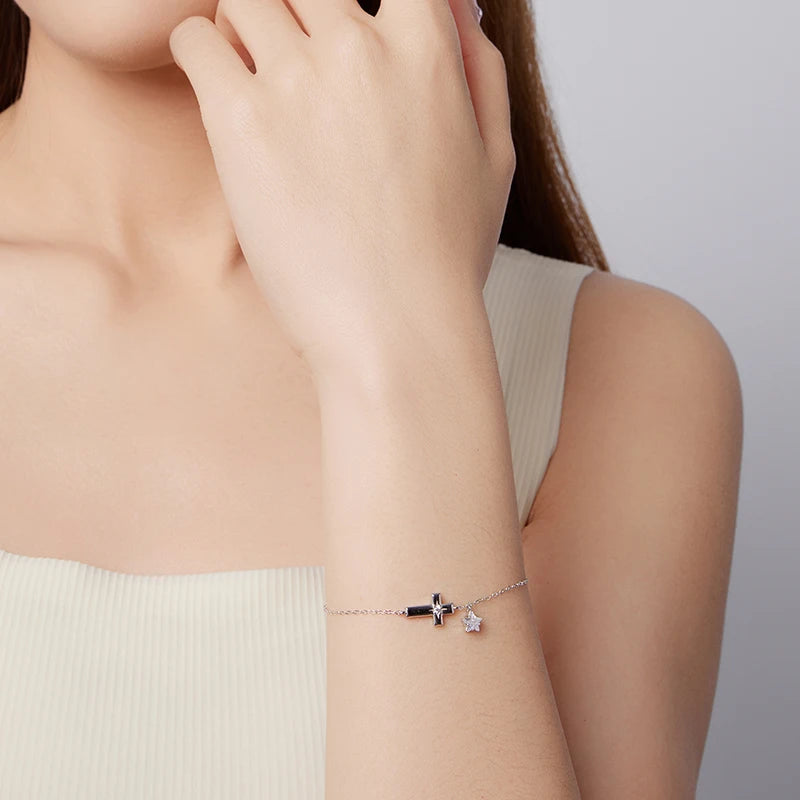 Bracelet Croix Lumière d'Étoile en Argent 925