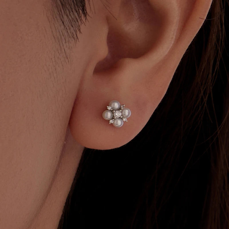 Boucles d'Oreilles Puces Trèfle Moissanite en Argent 925 avec Certificat