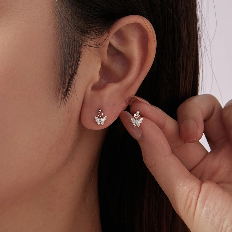 Boucles d'Oreilles Puces Traversantes Papillon en Argent 925