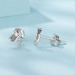 Boucles d'Oreilles Puces Mini Dragon Volant en Argent 925
