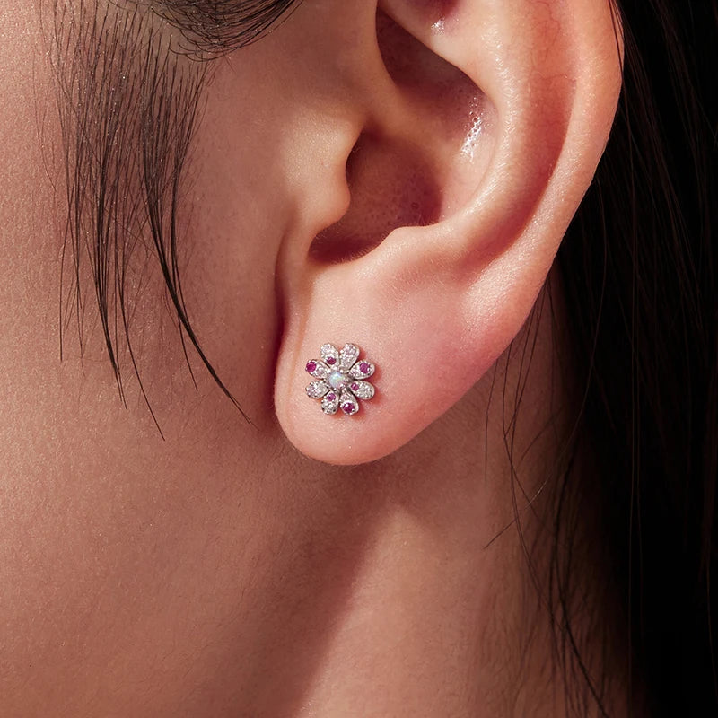 Boucles d'Oreilles Puces Marguerite Rose en Argent 925